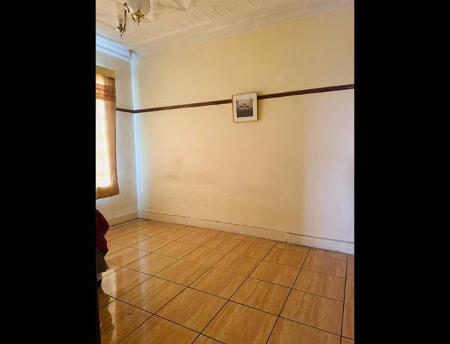4 BEDROOM HOUSE FOR SALE IN KENSINGTON